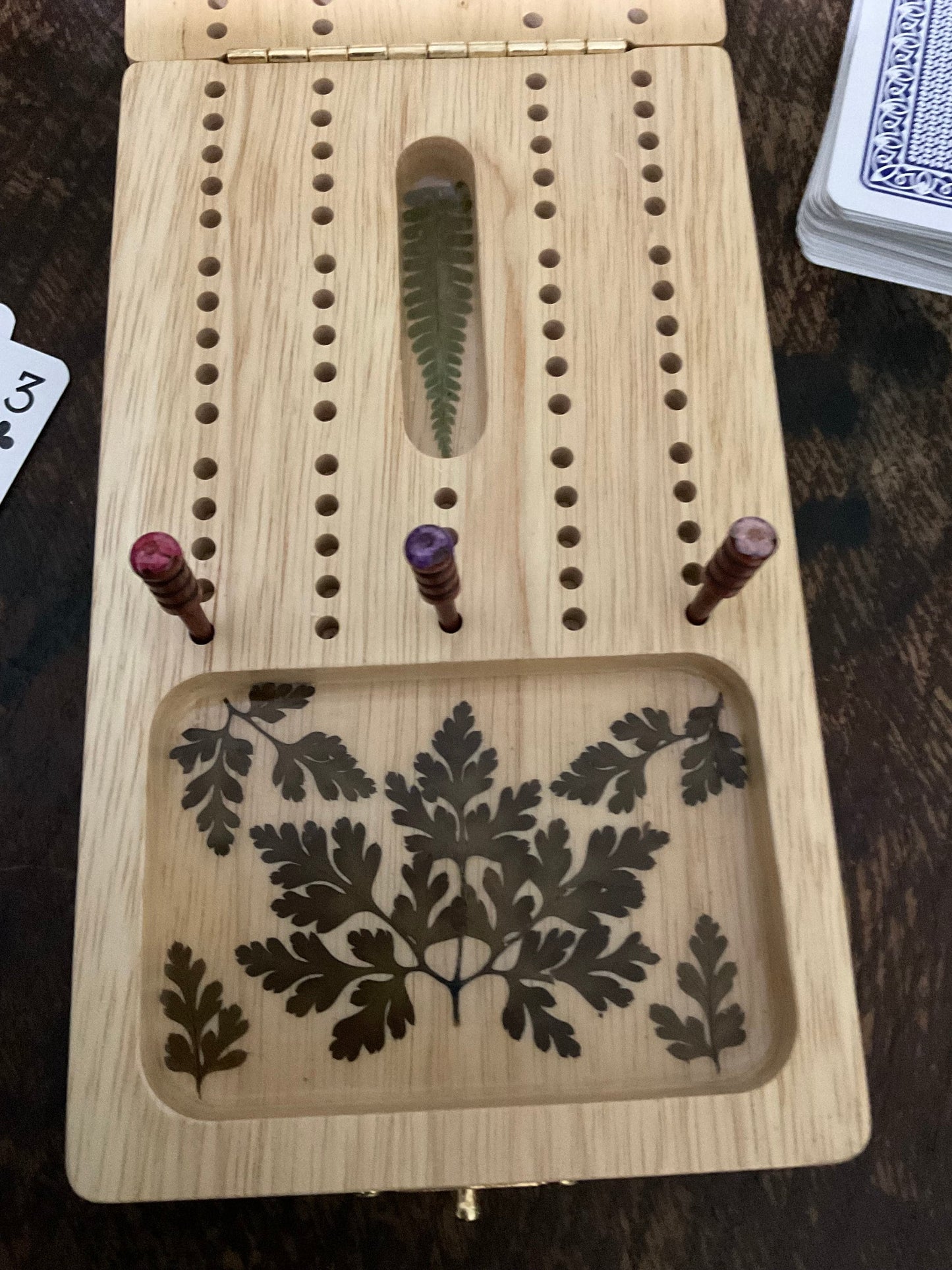 Folding botanical Cribbage board, with real Fern leaves and herb Robert blossom flowers shabby chic cottagecore goblincore unique nature