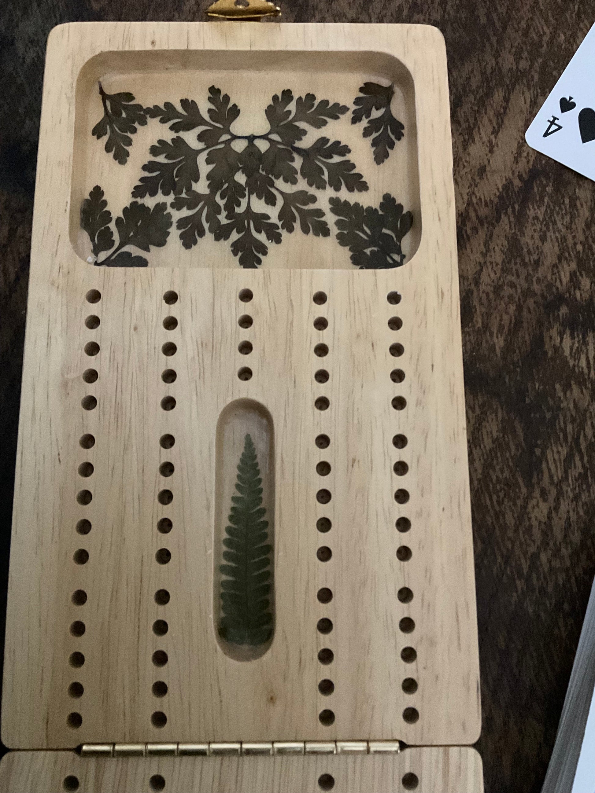 Folding botanical Cribbage board, with real Fern leaves and herb Robert blossom flowers shabby chic cottagecore goblincore unique nature