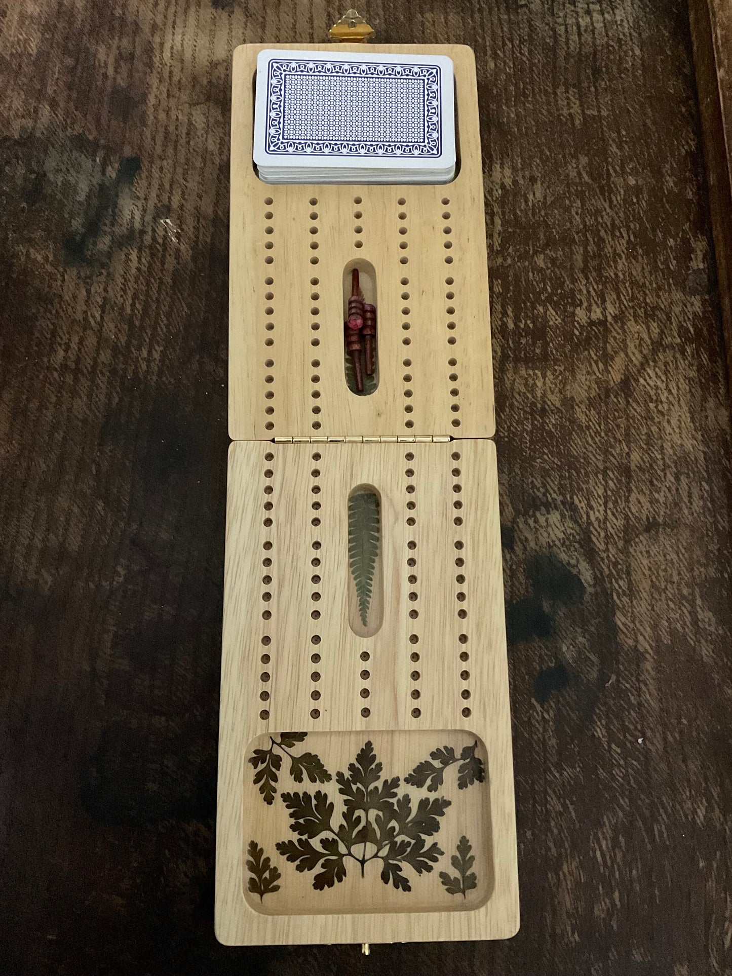 Folding botanical Cribbage board, with real Fern leaves and herb Robert blossom flowers shabby chic cottagecore goblincore unique nature