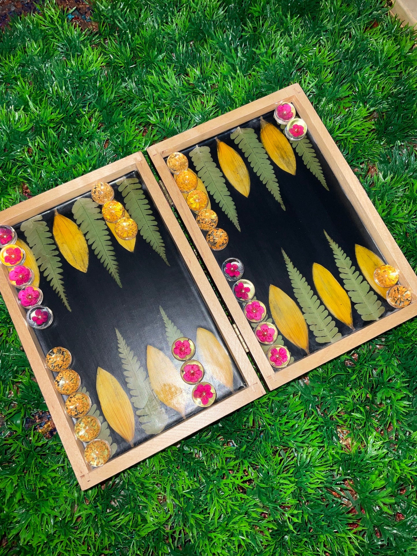 Travel size botanical backgammon board, with pressed fern leaves & Sunflower B grade tiny shabby chic cottagecore goblincore unique flower