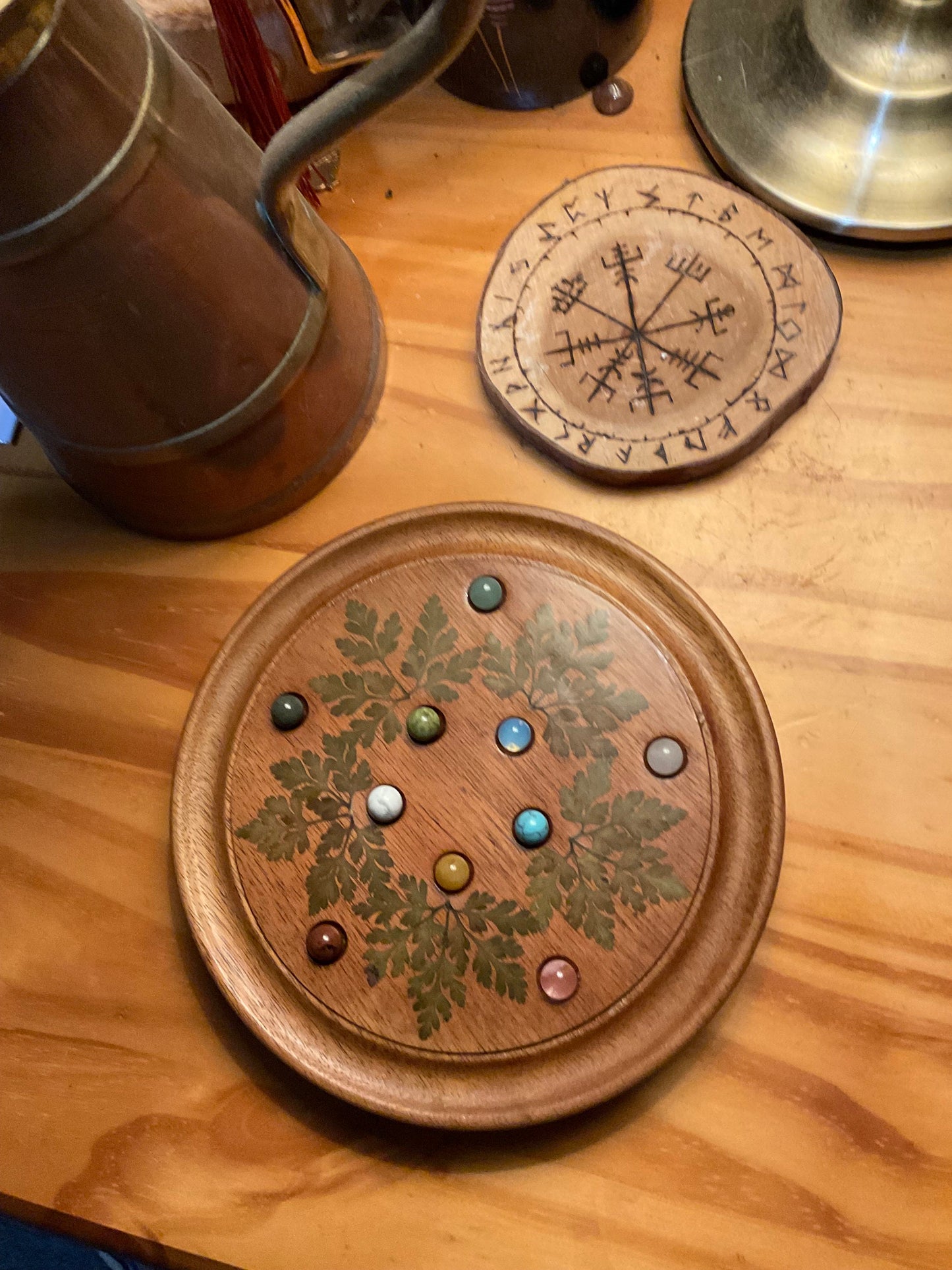 Botanical Pentagon solitaire pentagram board, with preserved herb Robert, gemstone counter cottagecore goblincore unique nature