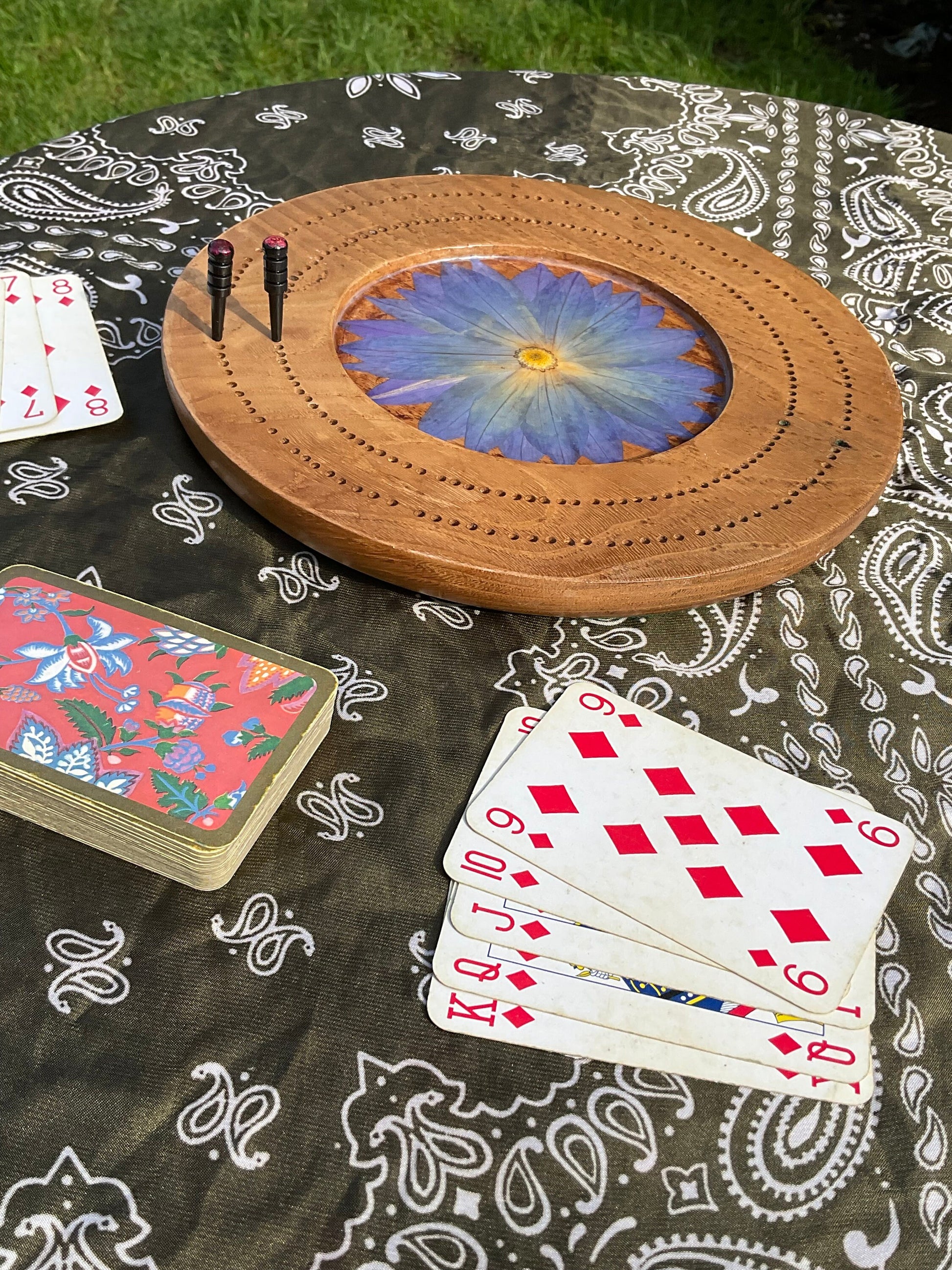 Rare circular Handmade botanical Cribbage board, with blossom flowers shabby chic cottagecore goblincore unique nature